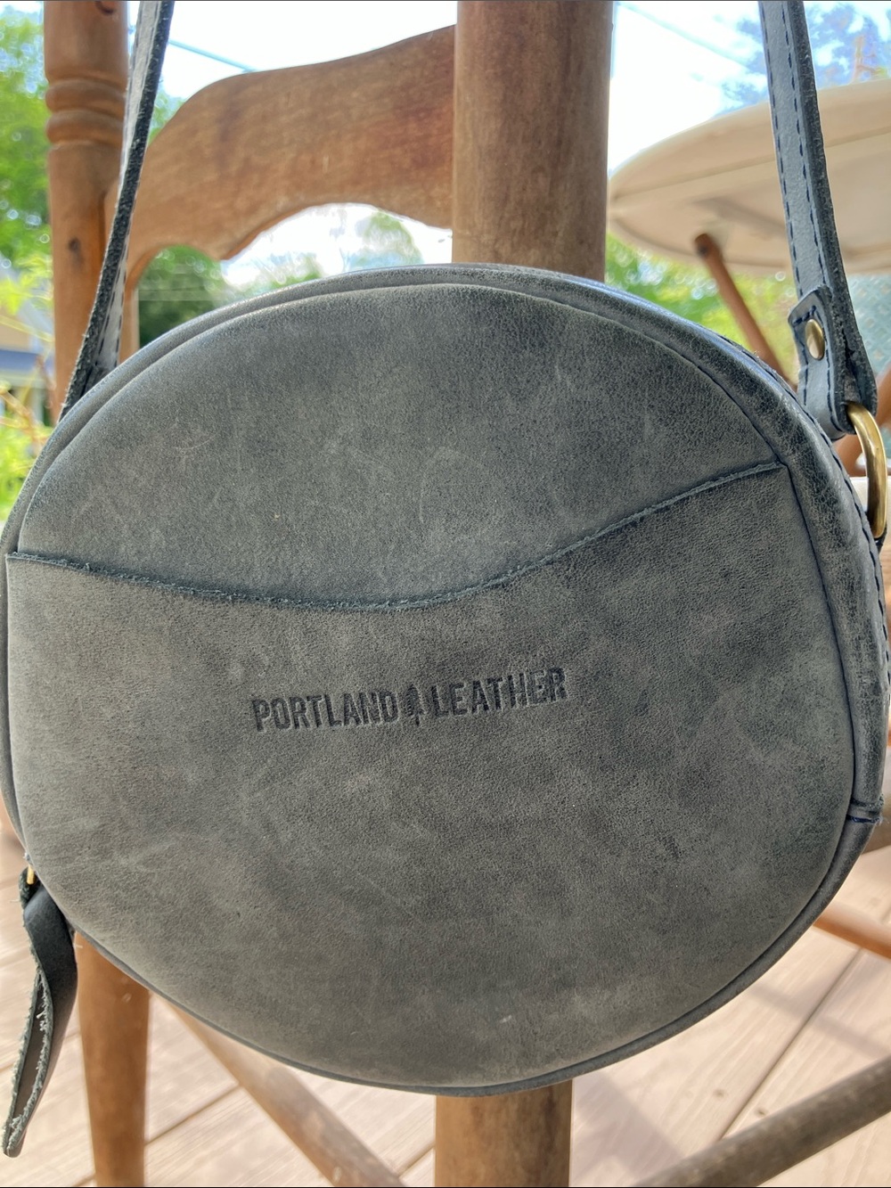 Portland Leather Small Circle Crossbody Bag in Slate blue